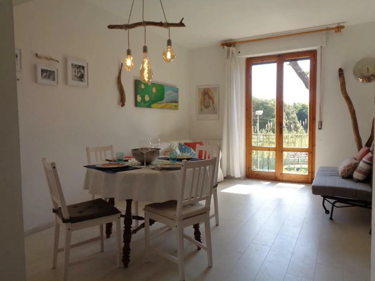 Ferienwohnung La Casa Di Nina Quercianella 0*,